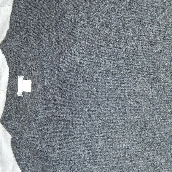 H&M Sweaters - Gray H & M Sweater